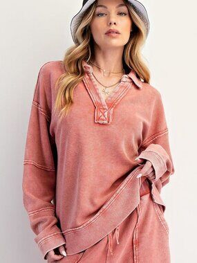 Easel top washed pullover NWT